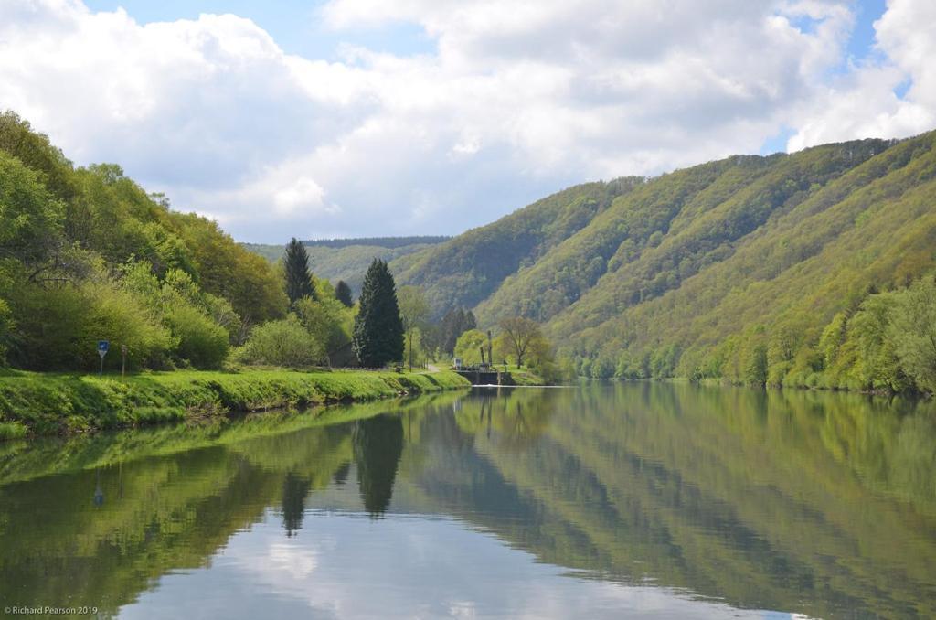 Gite D L'Ardoise Prive Fumay エクステリア 写真